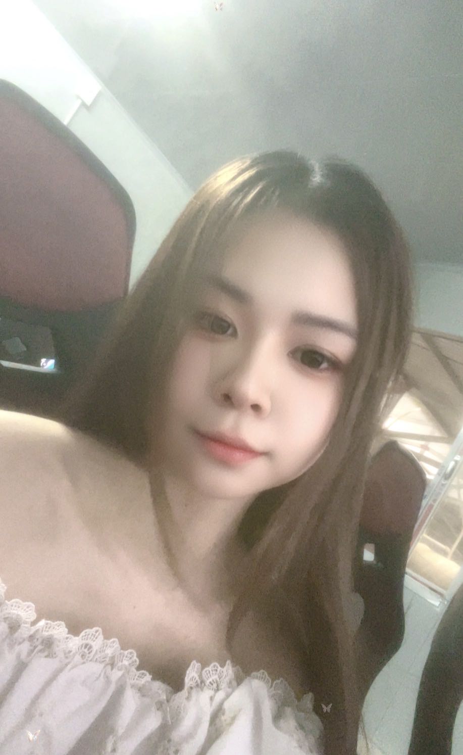 Chat with Sun — single girl online